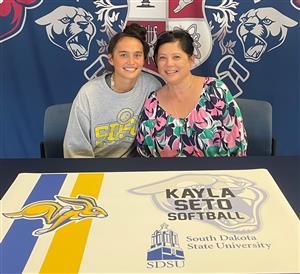 Kayla Seto Signing Day May 2023